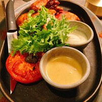 BLUE YARD - メイン　シトラスハーブのローストチキン