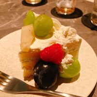 BLUE YARD - ケーキと紅茶