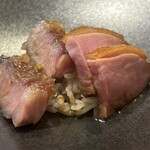 中国菜 火ノ鳥 - 香港風チャーシュー、鴨、羊の腸詰