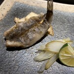 鮨 惣五郎 - めひかり揚げとはくれいだけセロリピクルス