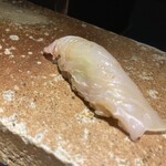 鮨 惣五郎 - ひらめ