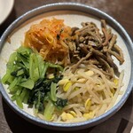 スタミナ焼肉 肉ですみだ - ナムル盛