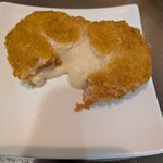 稲垣精肉店 - カニクリームコロッケ