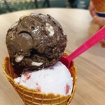 サーティワンアイスクリーム セブンパーク天美店 - 