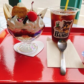 cafe BAMBI_0