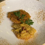 MOON FOREST 月林閣 - 殻付き海老の黄金炒め＆スパイスガーリック揚げ