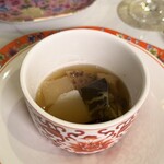 MOON FOREST 月林閣 - すっぽん干し貝柱入り蒸しスープ