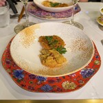 MOON FOREST 月林閣 - 殻付き海老の黄金炒め＆スパイスガーリック揚げ