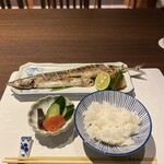 魚と煮込みとわら焼きと ととと - 