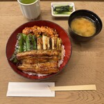 吉野 - あいのり丼（2200円）