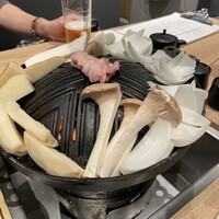 金山成吉思汗 - 