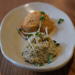 AJIKA Georgian Bistro and Wine Bar - クラシック アチャルリ・ハチャプリ セット 1900円 のねぎ プハリ、ニンジン プハリ