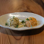 AJIKA Georgian Bistro and Wine Bar - クラシック アチャルリ・ハチャプリ セット 1900円 のねぎ プハリ、ニンジン プハリ