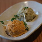 AJIKA Georgian Bistro and Wine Bar - クラシック アチャルリ・ハチャプリ セット 1900円 のねぎ プハリ、ニンジン プハリ