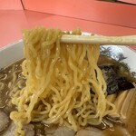 北京亭 - ●ラーメン、麺リフト