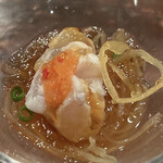 酒盃 - フグのポン酢ジュレ、下に糸南瓜