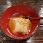 酒盃 - 自家製豆腐にエビ餡