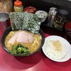 ラーメン 杉田家 千葉駅前店