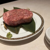 馬車道 de 焼肉 DOURAKU CORRIDA 北仲ブリック＆ホワイト店 - 