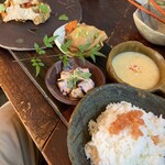 しょうがの森 - 料理写真:日替わりランチ とんきこのフリット➕小鉢２品