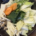 しゃぶしゃぶ すき焼き 食べ放題 和牛と豚 - 