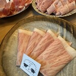 しゃぶしゃぶ すき焼き 食べ放題 和牛と豚 近鉄奈良駅前店 - 