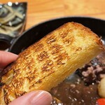 銀座 炎 田むら - 自家製のブリオッシュ、炙り方もきれい