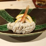 和食と炭火焼 三代目 うな衛門 - 湯引き