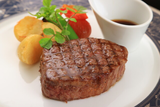 米沢牛黄木 金剛閣 ステーキレストラン 明星（アカボシ） - 米沢（ステーキ）の写真