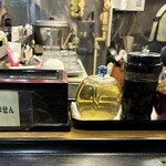 三吉 - カウンター席からの厨房