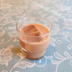 シャンティ - サービスドリンク"三種"から選んだ"アイスコーヒー"。