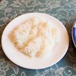 シャンティ - お皿にくっつかない、見事な"炊き"と"蒸らし"のライス。