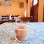 シャンティ - 食後はセルフサービスの"アイスコーヒー"で暫し、まったり。