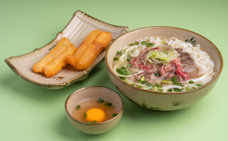 La Hanoi Deli 花園町店