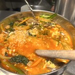 たまには焼肉 - テグタンクッパは、1人前頼んだのに2人前位の量がありますッ☆