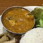 カレーニムチュー - 鯛ほぐし身のキーマカレー