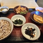 大戸屋 - 