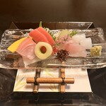 月亭 池袋店 - 造り:特選刺身盛り合わせ、夏野菜