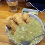 かつどん なかや - 昭和カレー大盛（750円+30円）と味噌汁（70円）