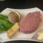 飛騨牛食事処天狗 - 今回のヒレは当たり