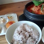 32052475 - キムチチゲ定食