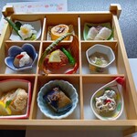 豆匠 広島本店 - 九種の彩りお花見箱