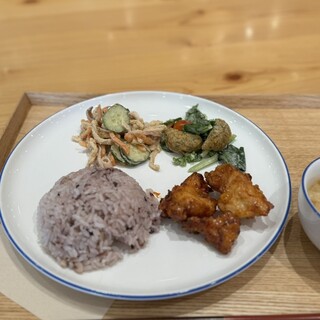 カフェ&ミール ムジ_0