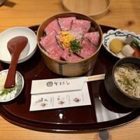すき焼きと牛まぶし ももしき - 