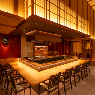 熱気と香りが織りなす至福の時間。職人の技を目の前で。