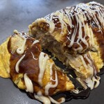 お好み焼き 玉子焼き いまい - 断面(о´∀`о)（分かりづらい）