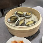 済州家 - 鮑の蒸し煮