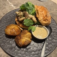 SAAWAAN BISTRO - 