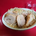 ラーメン二郎 三田本店 - 小ブタラーメン　850円