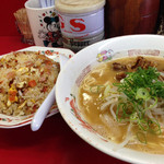 中華そば めん八 - ベストコンビ焼き飯と中華そば